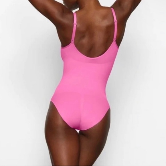 Brand new in box, never opened. Skims shapewear color neon orchid. L/XL - Picture 2 of 7